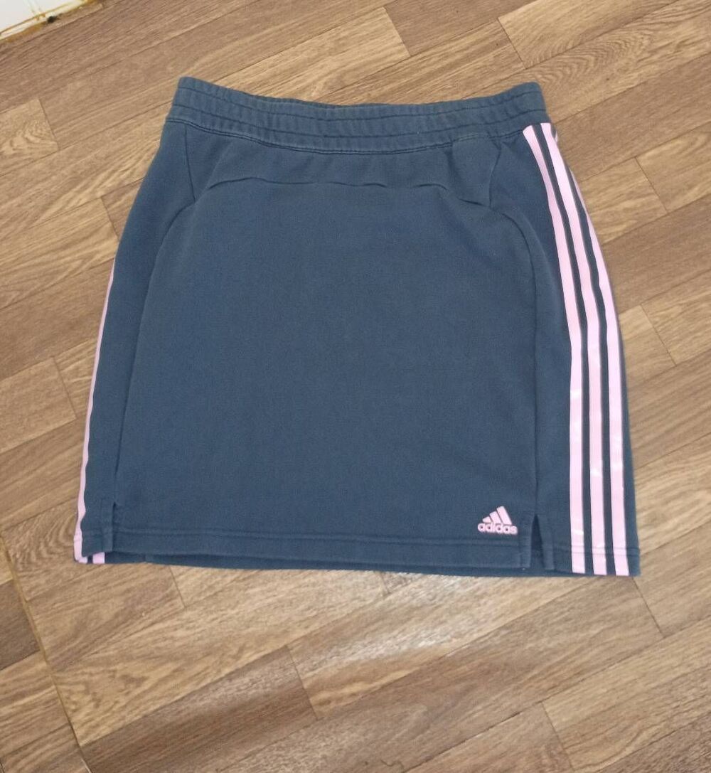 Adidas athletic skirt. Size large